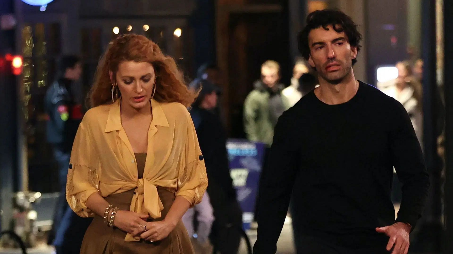 Justin Baldoni and Blake Lively on the set of "It Ends with Us" in January 2024 (Image via Getty)